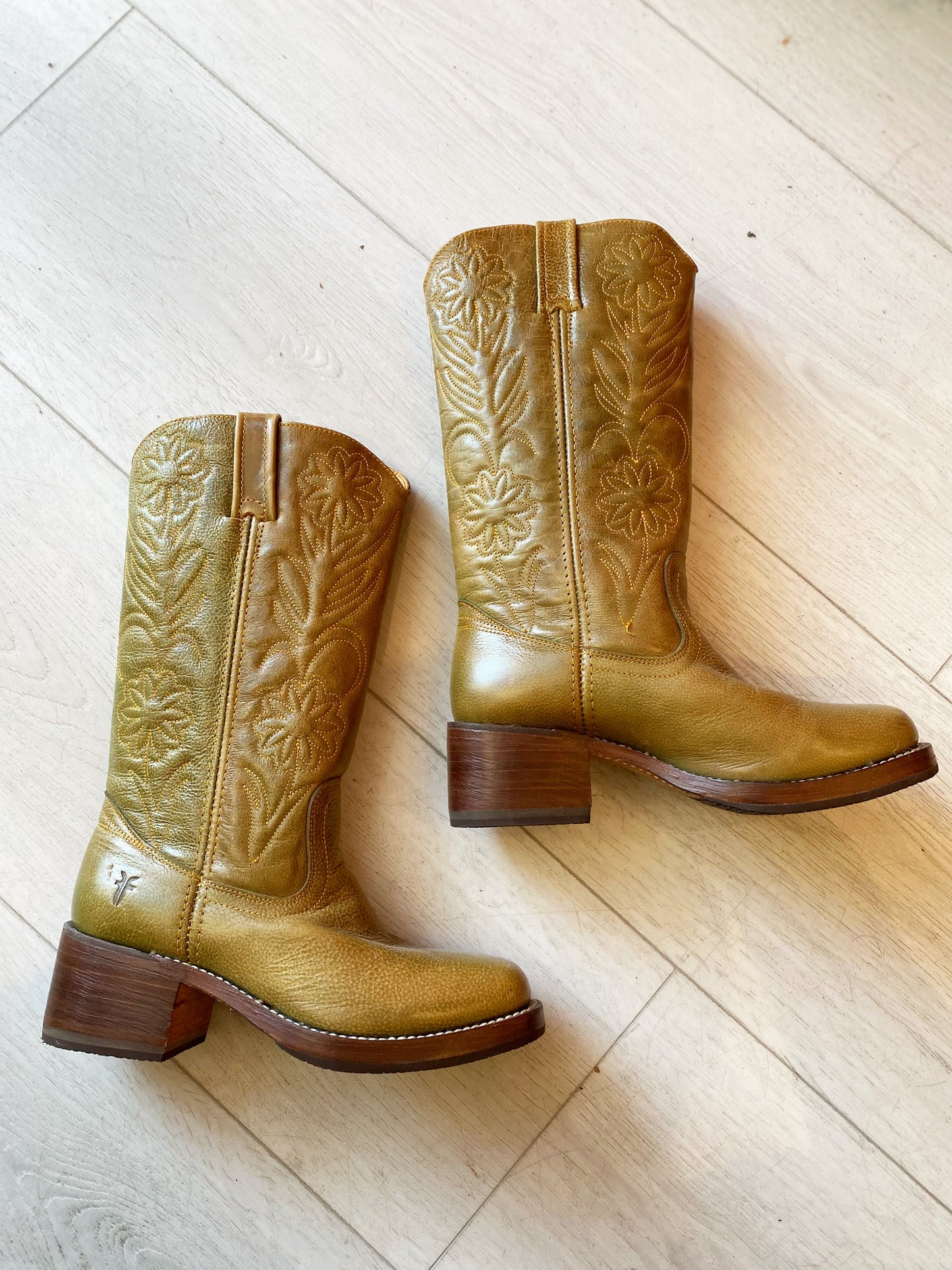 Vintage Flower Frye Boots