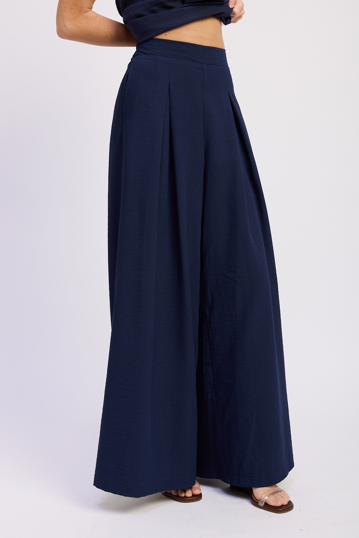 Extra Wide Leg Pants - Polkadots & Moonbeams LAPolkadots & MoonbeamsNAVYSExtra Wide Leg Pants