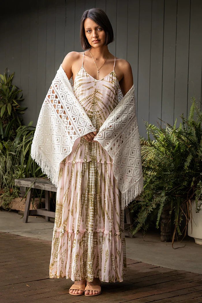 Fleetwood Poncho - Polkadots & Moonbeams LAYoung Fabulous & BrokeONE SIZEFleetwood Poncho