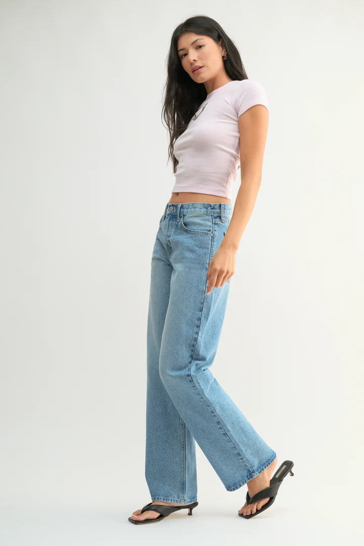 Relaxed Straight Leg Jean