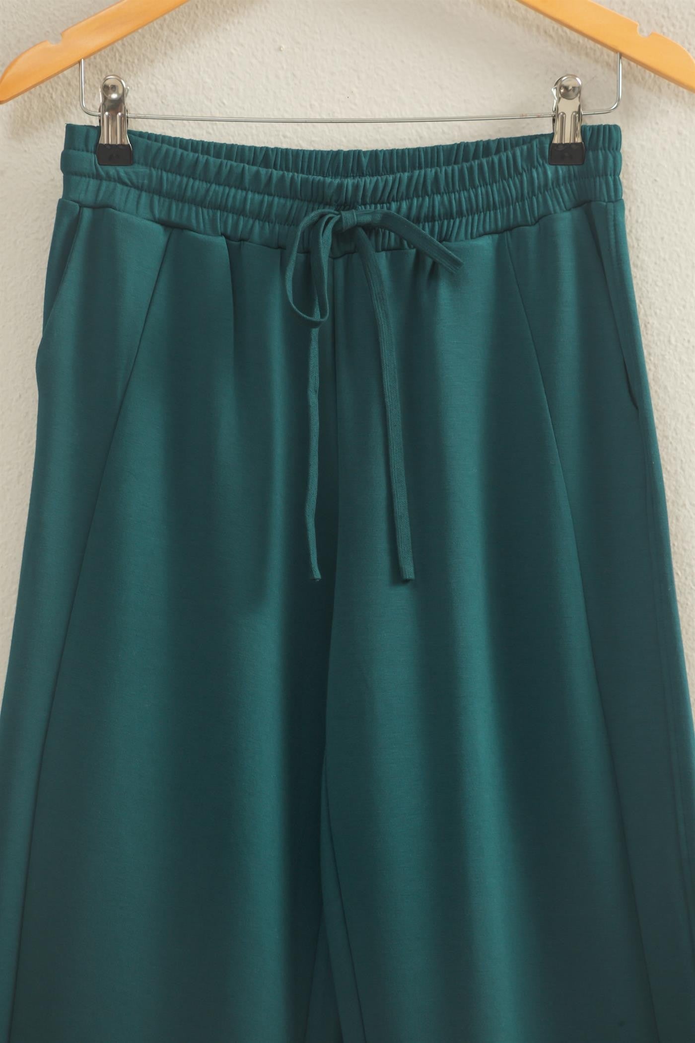 Scuba Sweats