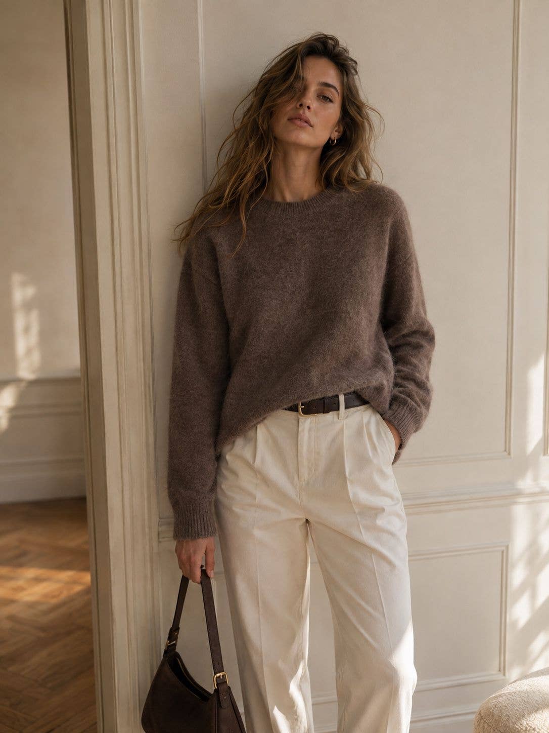 Round Neck Cashmere Sweater