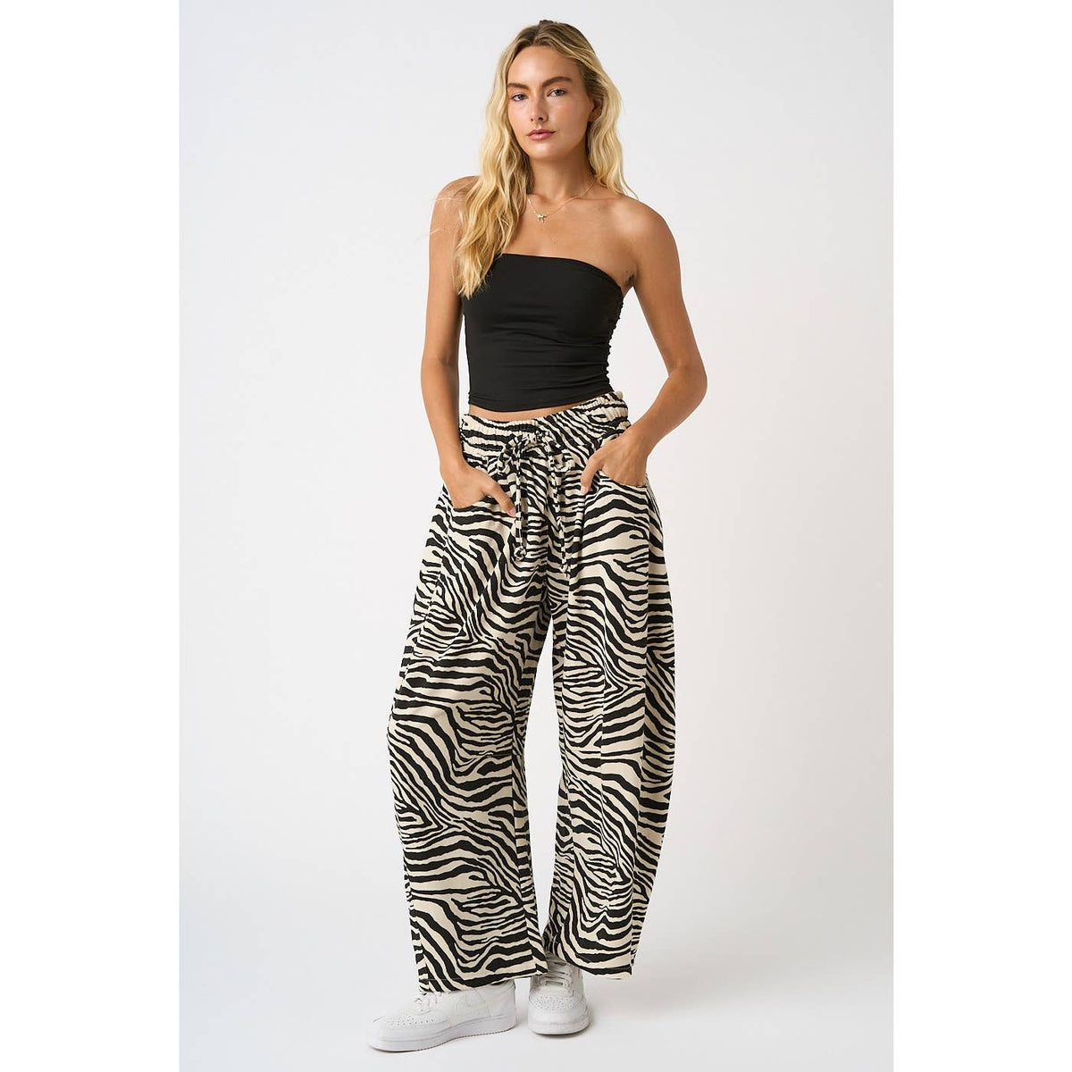 Zebra Printed Mid Rise Pants with Pockets