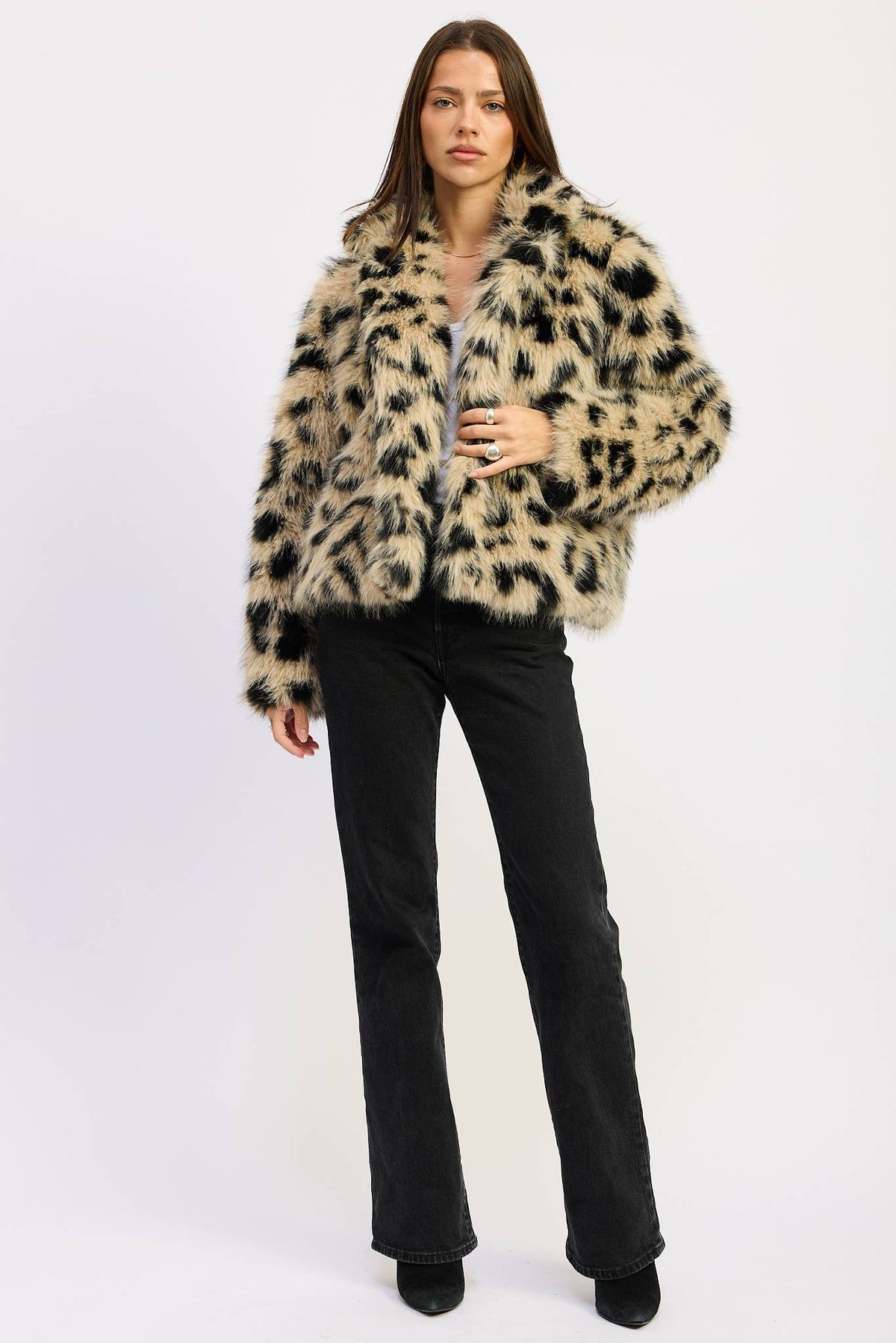 LEOPARD FAUX FUR SHORT COAT