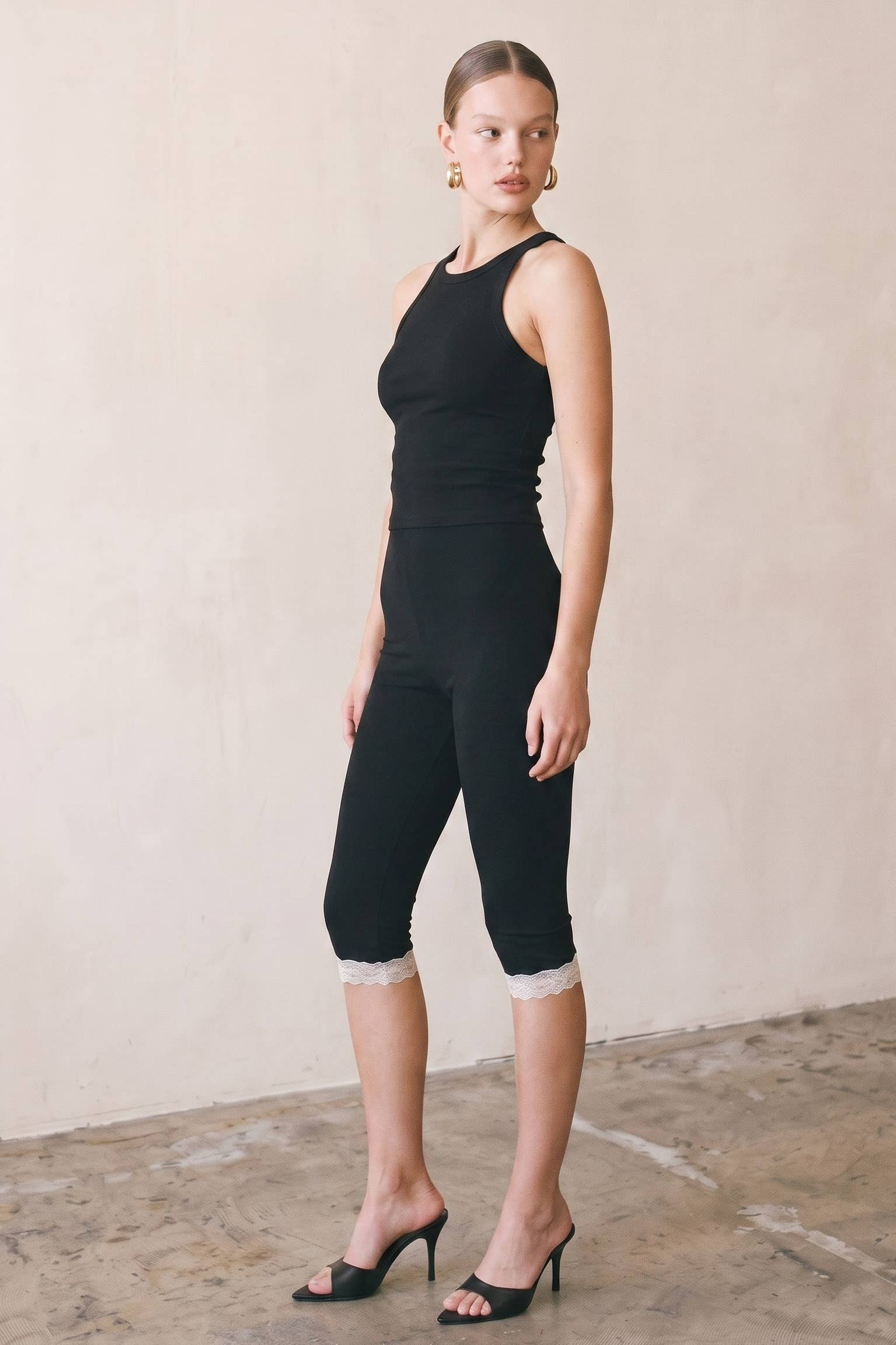 Lace Hem Capri Pants