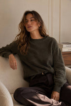 Round Neck Cashmere Sweater