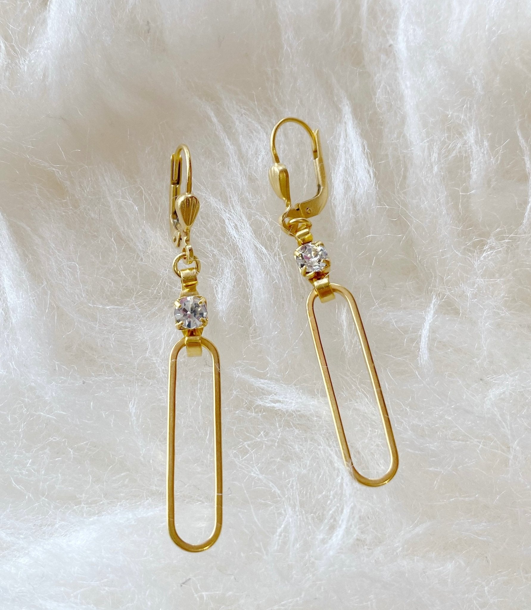 9654G Chain Earring - Polkadots & Moonbeams LALa Vie Parisiennesingle9654G Chain Earring
