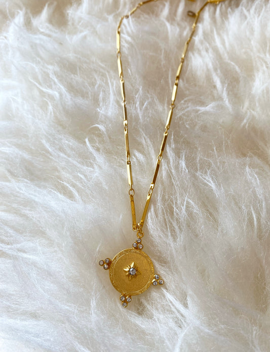 1311G Star Disk Necklace