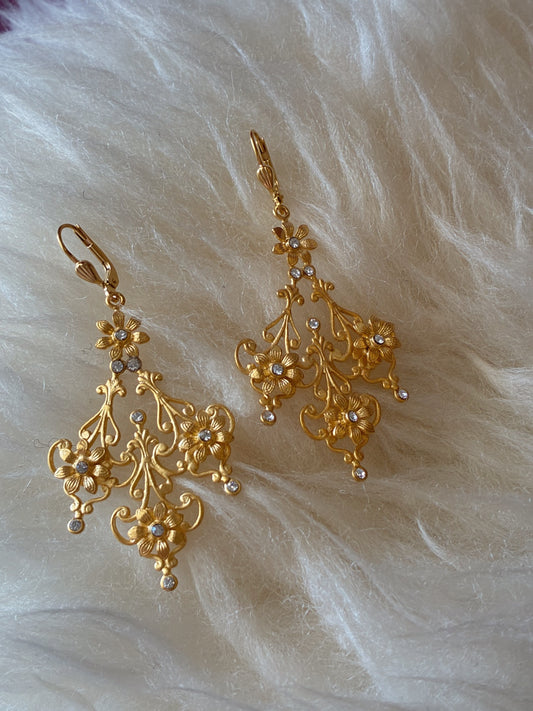 9662G Medium Filagree Earrings