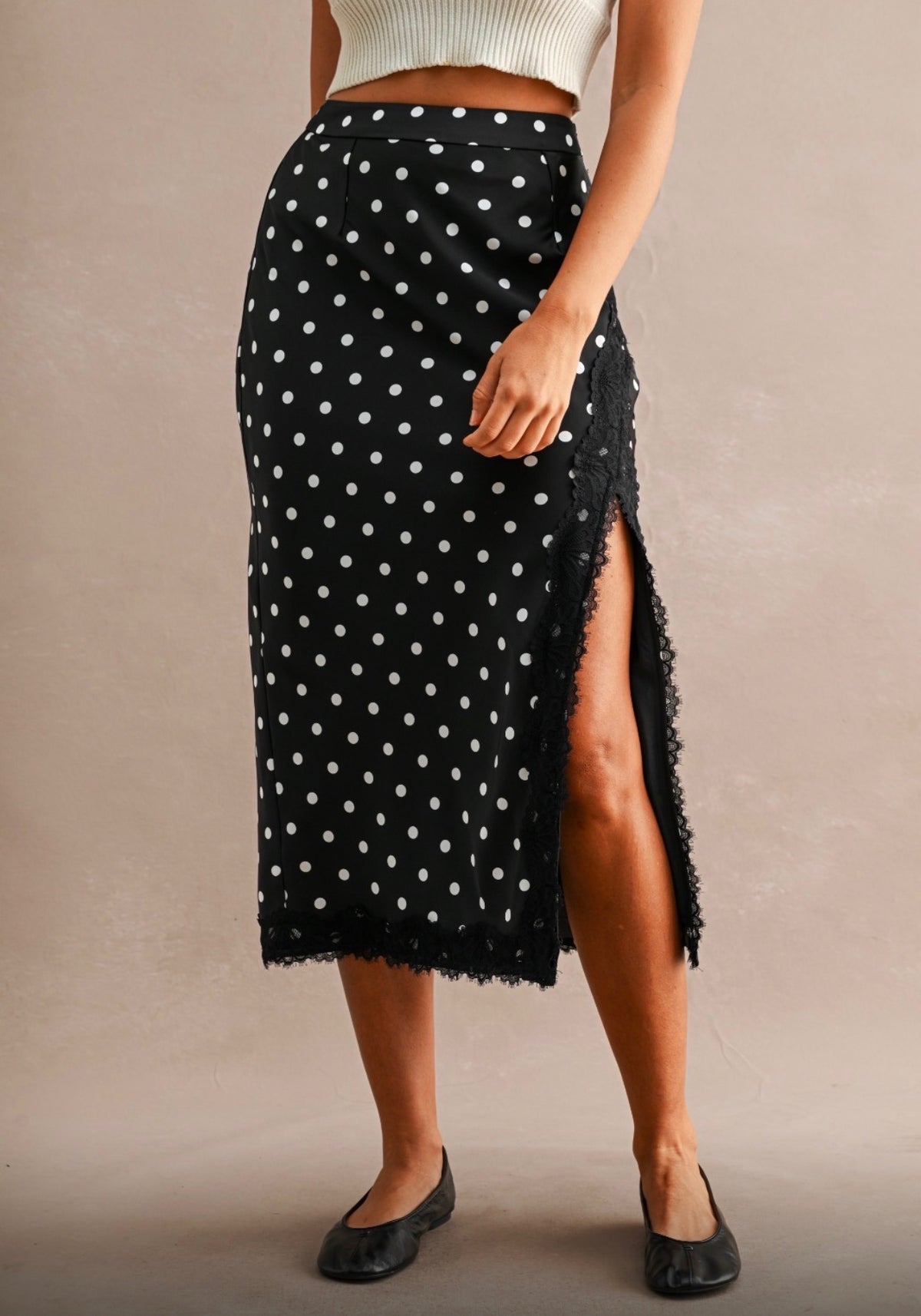 High Slit Lace Polkaots Skirt