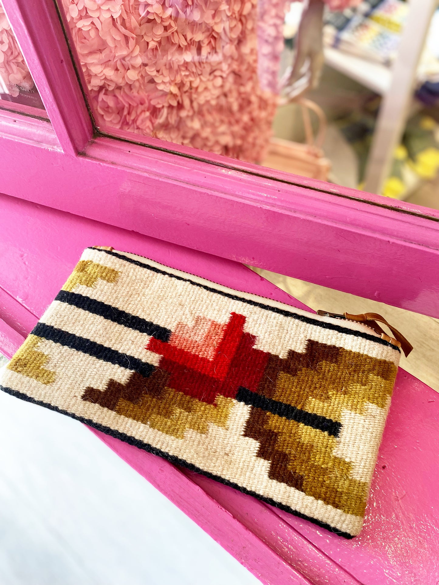 Western Donkey Clutch