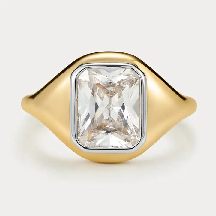 Palais Statement Ring
