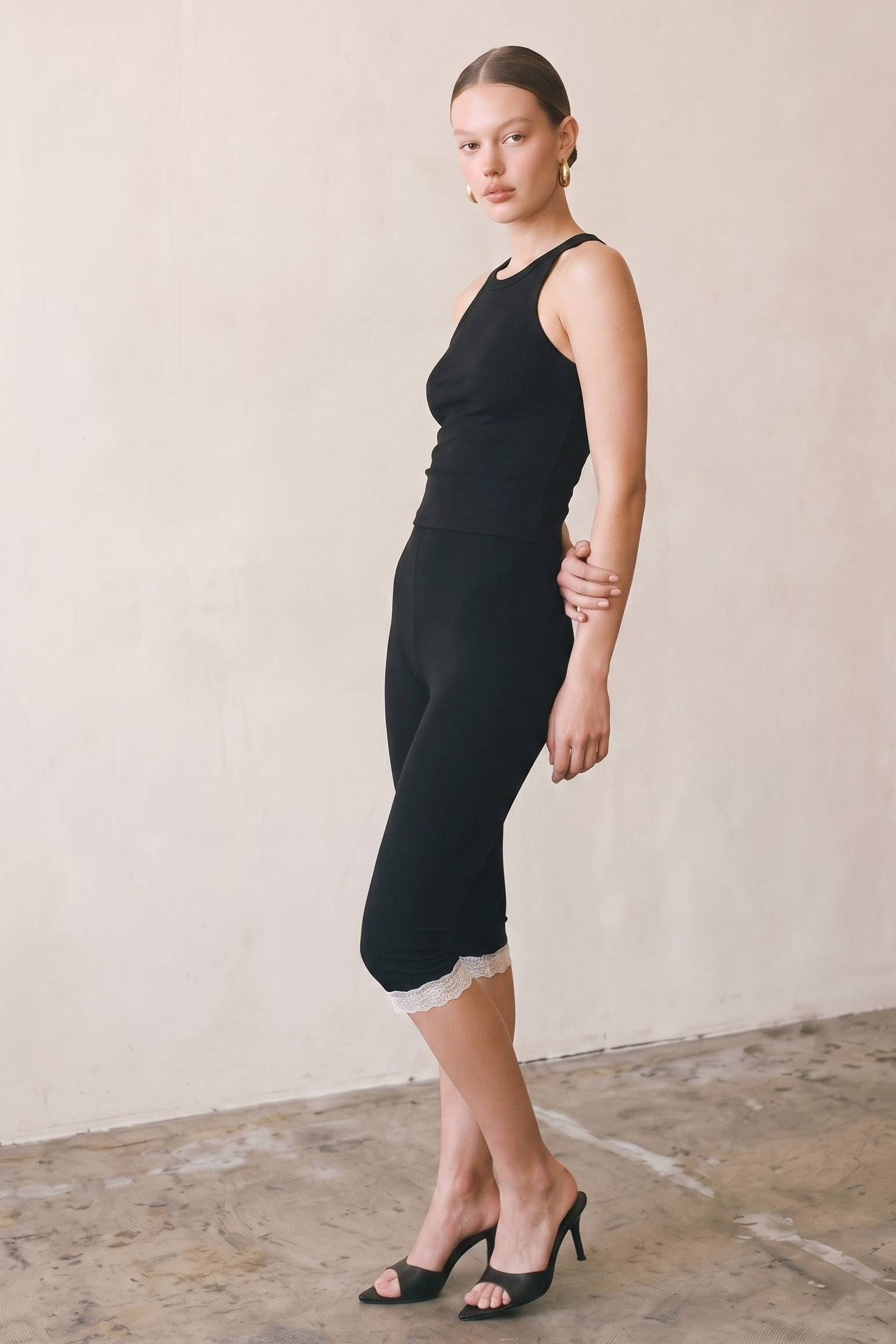 Lace Hem Capri Pants