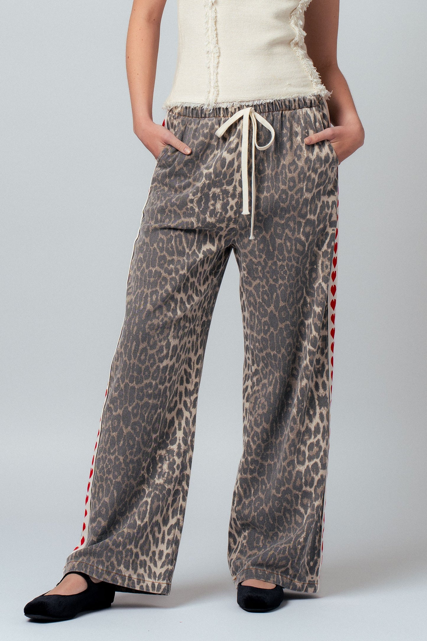 Heart Trim Leopard Pants
