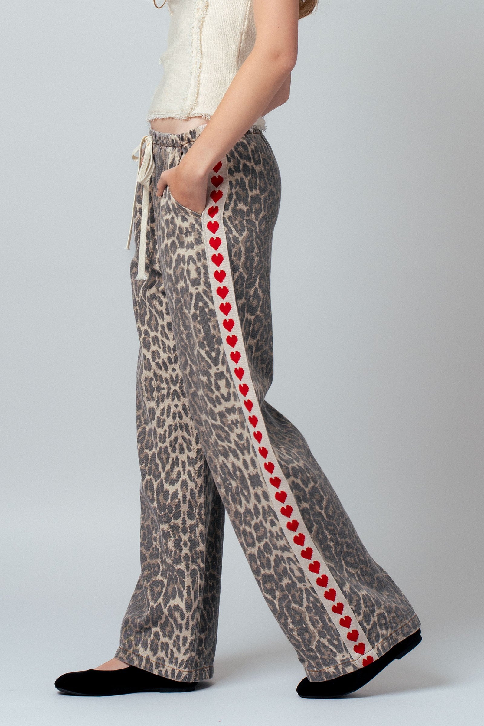 Heart Trim Leopard Pants