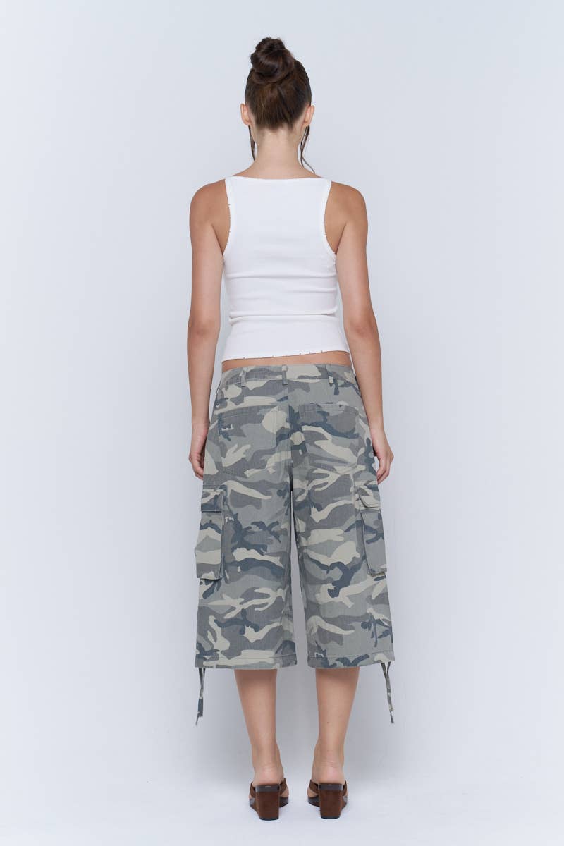 Washed Camo Wide Leg Cargo Culotte Pants