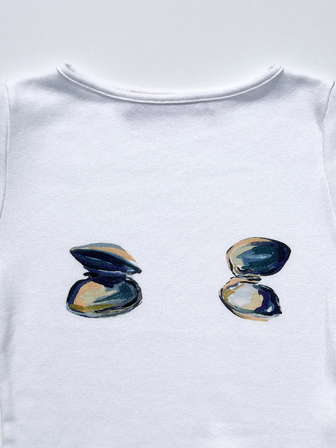 Clams Alex Tee - Polkadots & Moonbeams LALisa Says GahXSClams Alex Tee