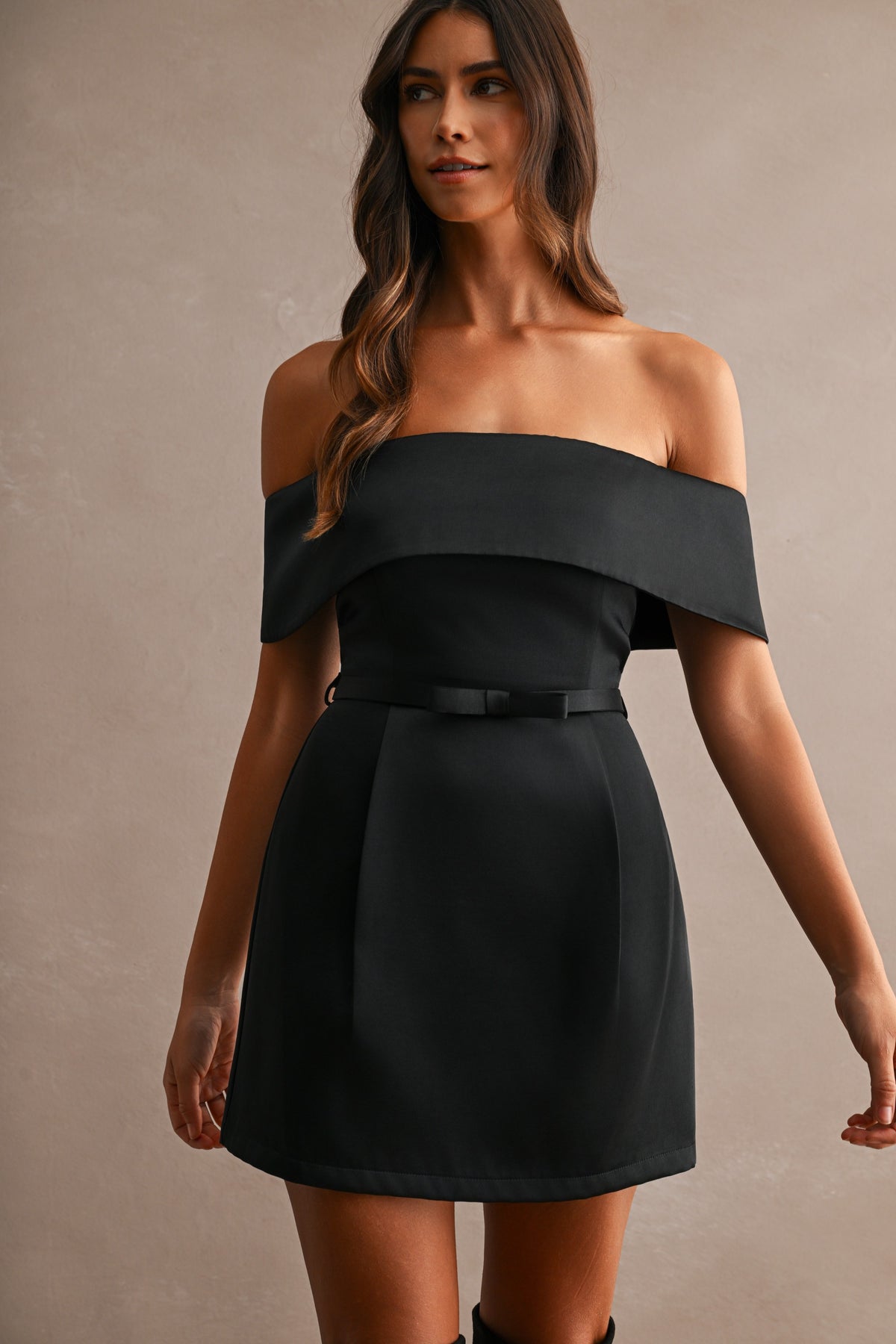 Dana Suited Satin Mini