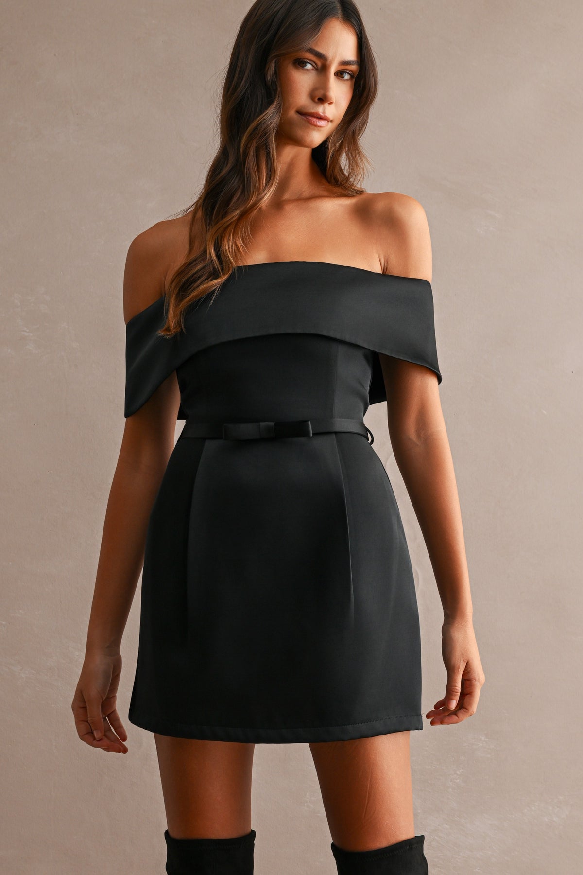 Dana Suited Satin Mini