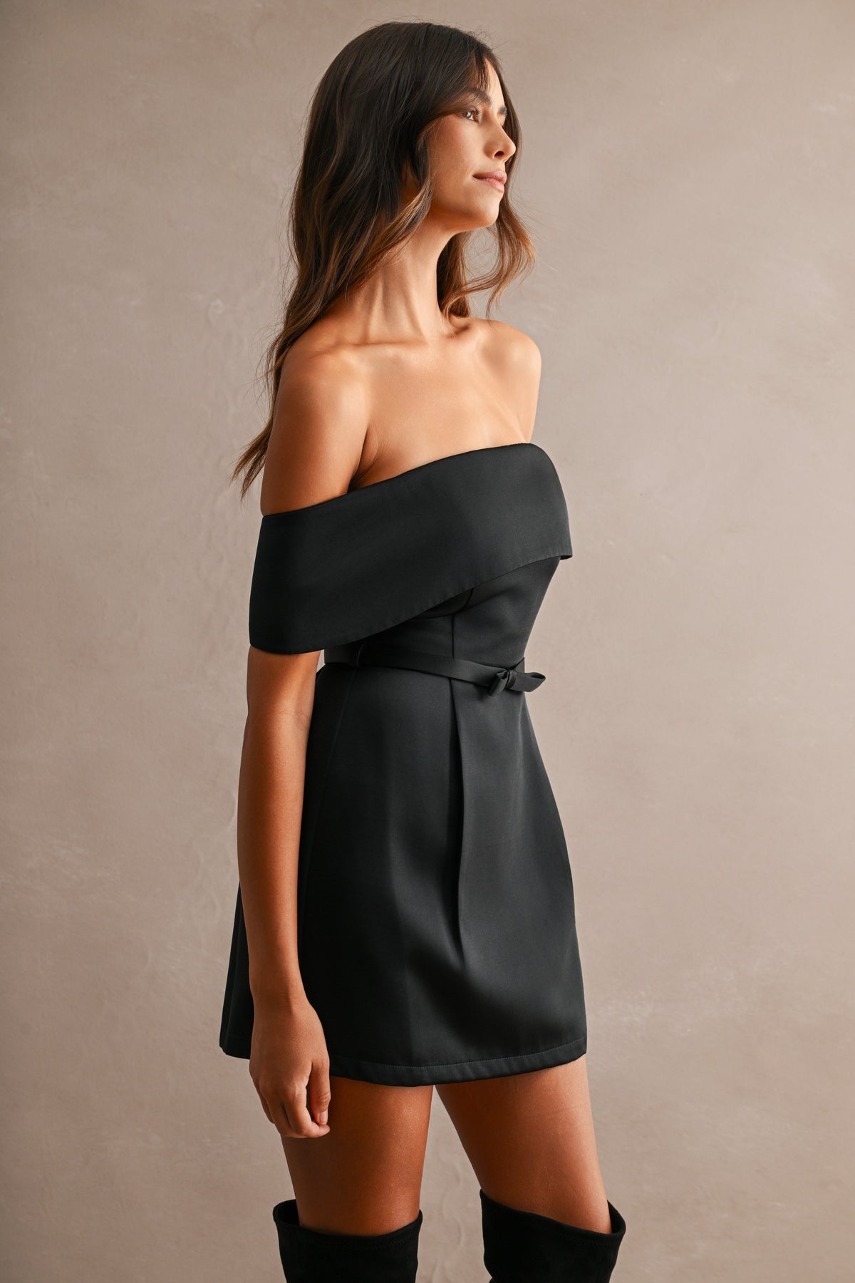 Dana Suited Satin Mini