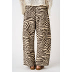 Zebra Printed Mid Rise Pants with Pockets