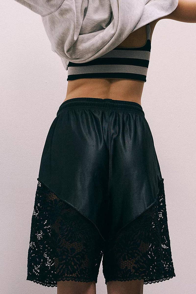 Sleek Lace-Panel Casual Shorts