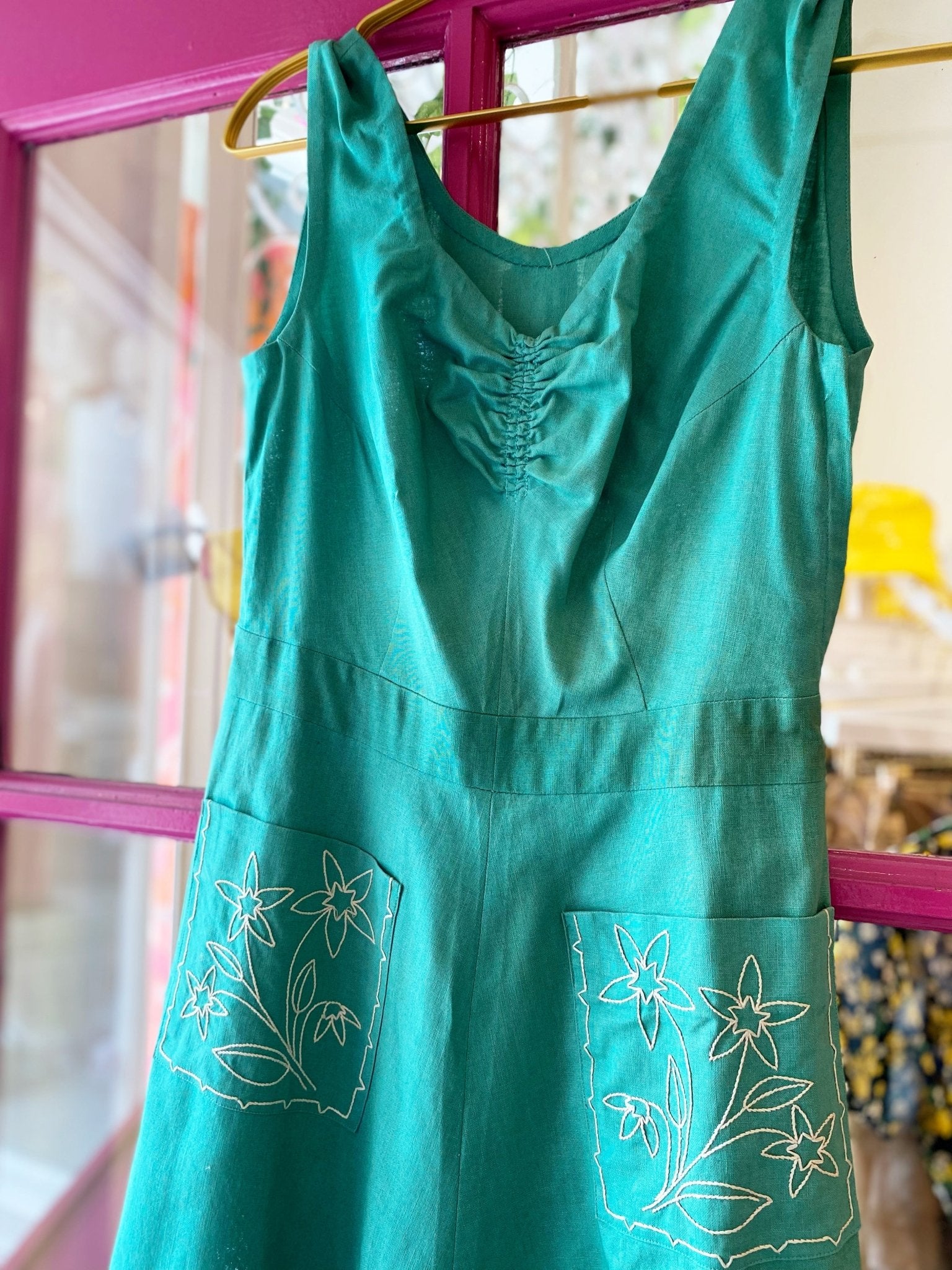 Embroidered Vintage Pocket Dress - Polkadots & Moonbeams LAVintageEmbroidered Vintage Pocket Dress