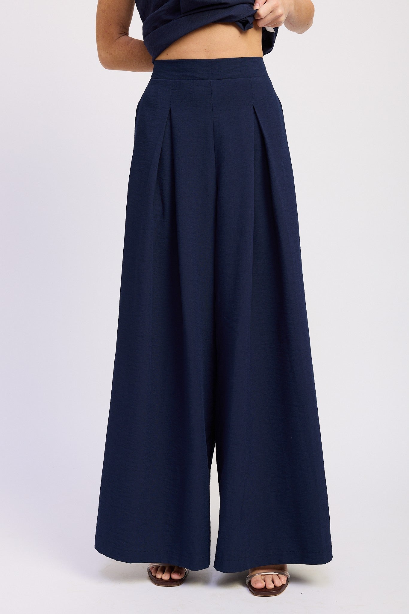 Extra Wide Leg Pants - Polkadots & Moonbeams LAPolkadots & MoonbeamsNAVYSExtra Wide Leg Pants