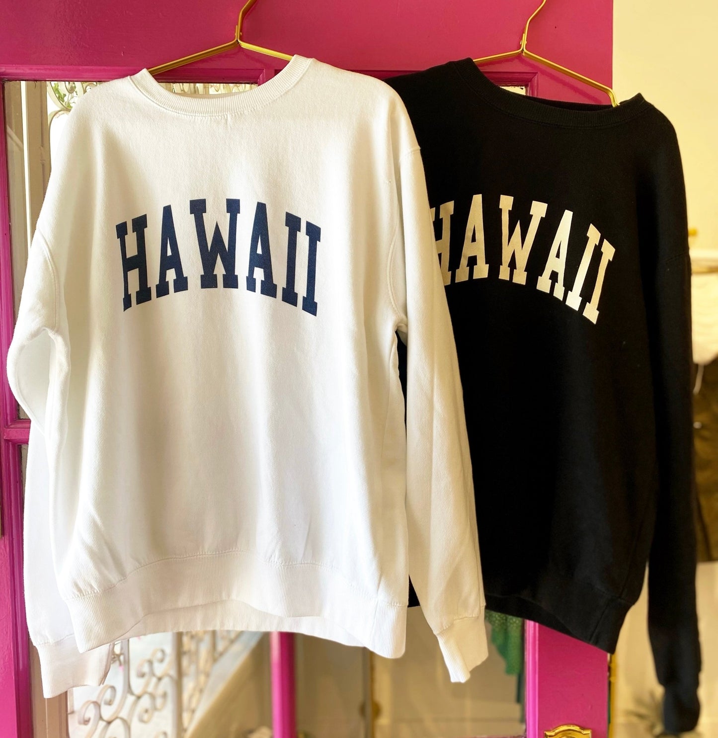 Hawaii Unisex Crew Sweatshirt - Polkadots & Moonbeams LAPolkadots & MoonbeamsOne SizeWhiteHawaii Unisex Crew Sweatshirt