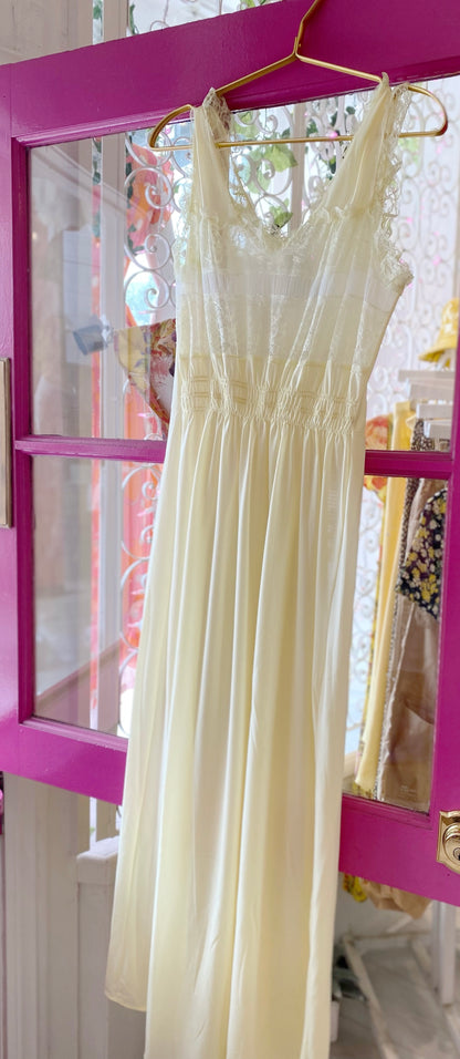 Sunshine Lace Maxi Dress