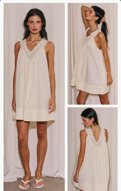 Lace Trim Mumu Mini - Polkadots & Moonbeams LAPolkadots & MoonbeamsBLACKS/MLace Trim Mumu Mini