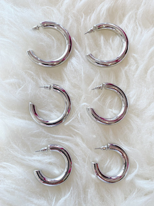 Lil Chunky Silver Hoops - Polkadots & Moonbeams LAPolkadots & MoonbeamsMEDIUMLil Chunky Silver Hoops