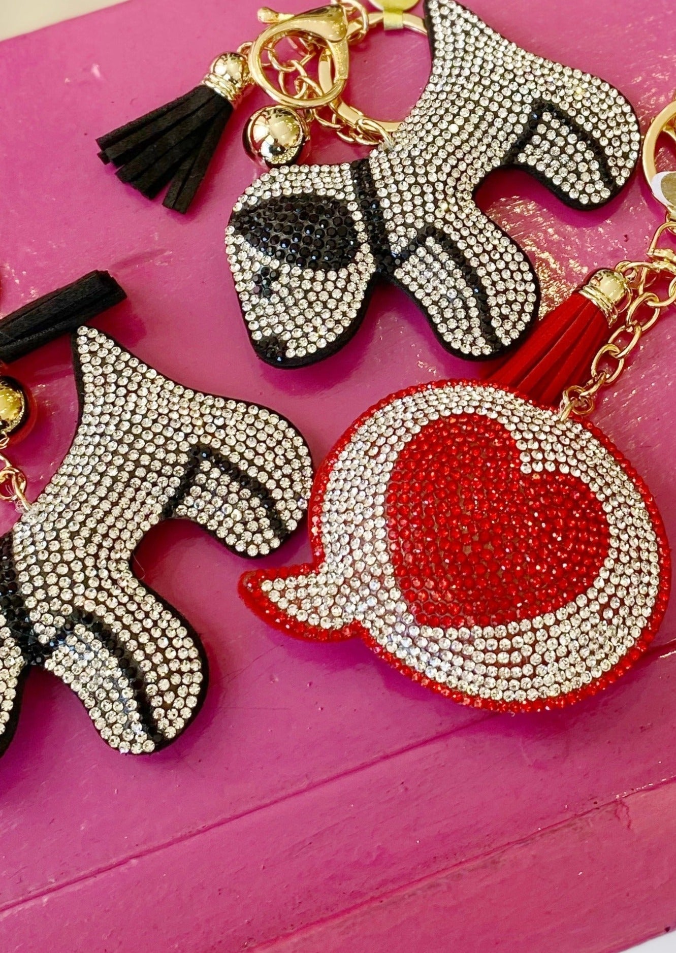 Novelty Keychains - Polkadots & Moonbeams LAPolkadots & MoonbeamsBLACK DOGNovelty Keychains