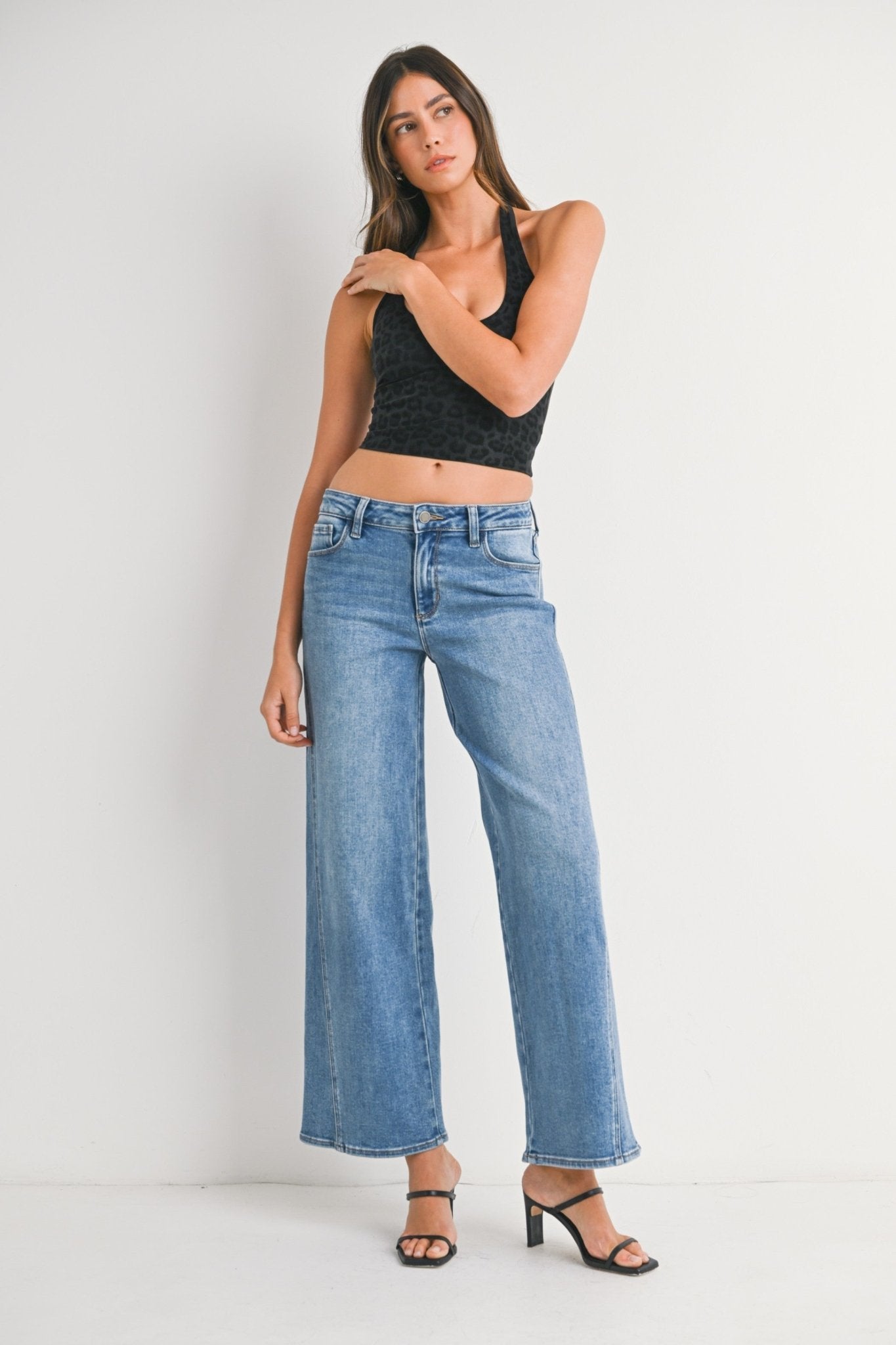 Seamed Wide Leg - Polkadots & Moonbeams LAJust Black DenimMEDIUM WASH24Seamed Wide Leg