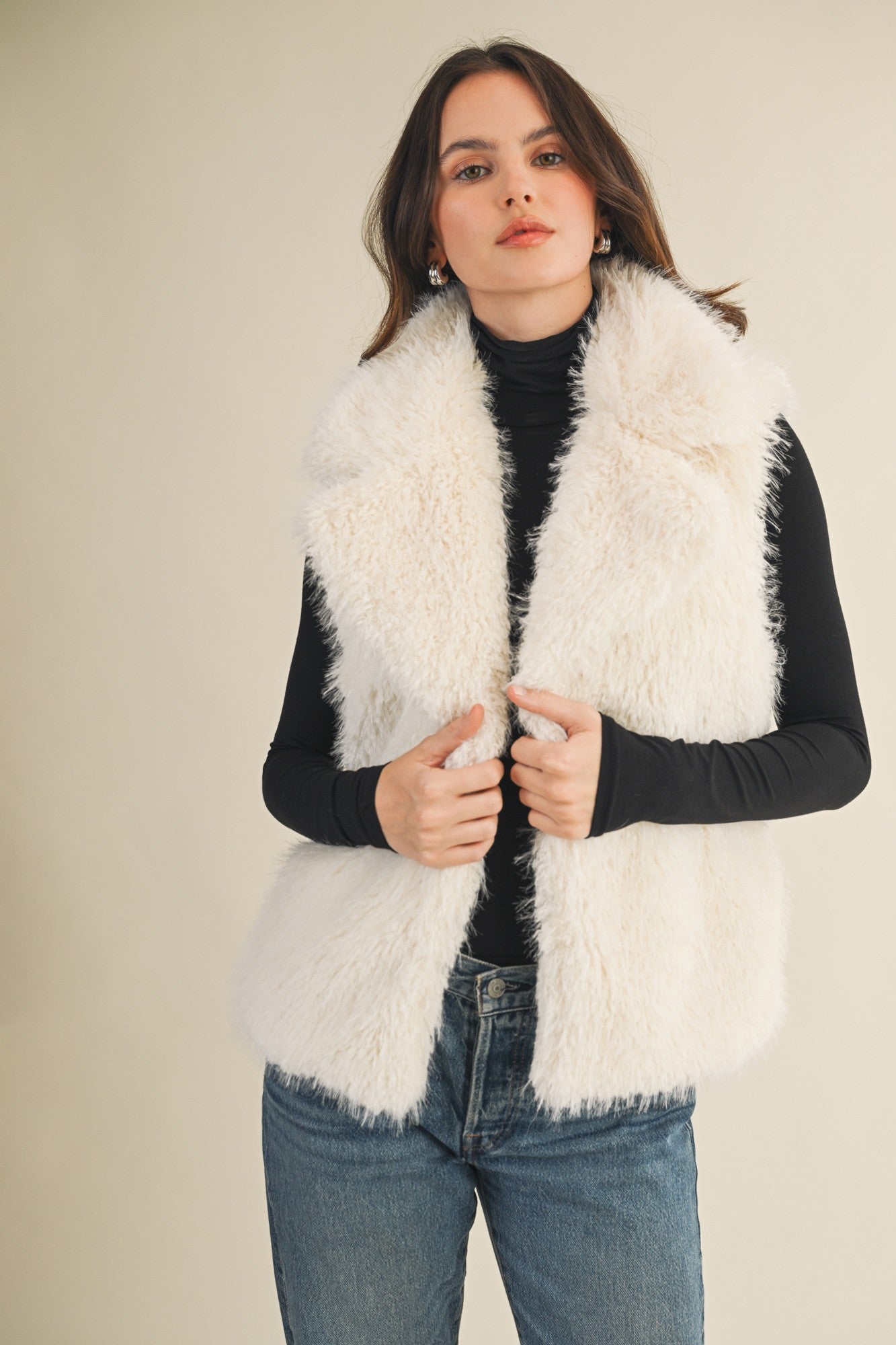 Textured Faux Fur Vest - Polkadots & Moonbeams LAPolkadots & MoonbeamsivorySTextured Faux Fur Vest