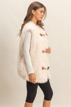 Toggle Faux Fur Vest - Polkadots & Moonbeams LAPolkadots & MoonbeamscreamSToggle Faux Fur Vest