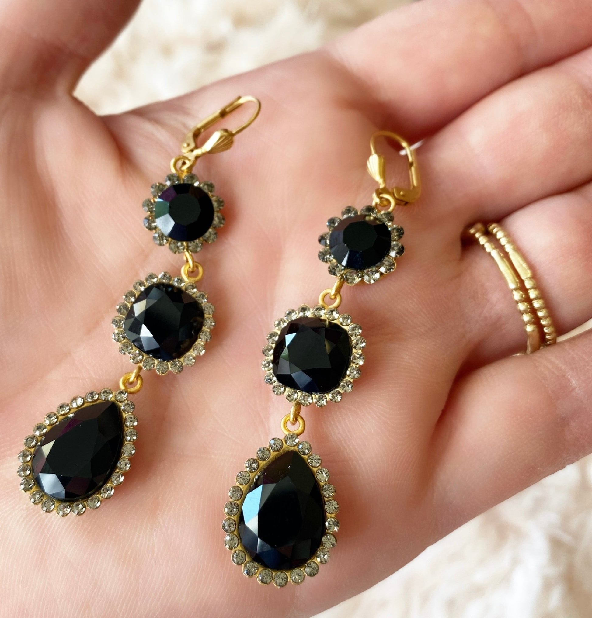 Triple Black Stone Earring - Polkadots & Moonbeams LALa Vie ParisienneTriple Black Stone Earring