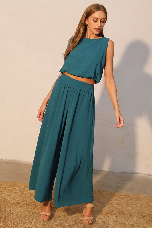 Matte Crepe Wide Leg Pants