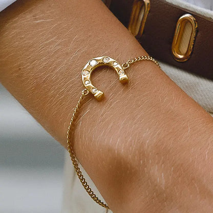 Tunda Gold Horseshoe Bracelet