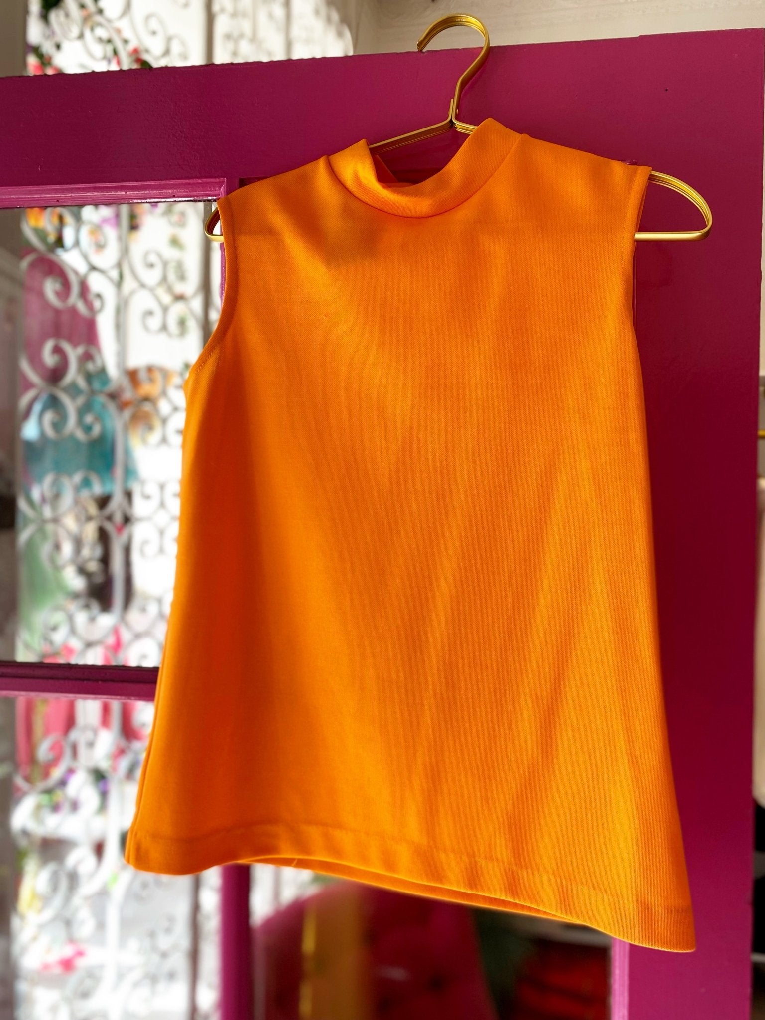 Vintage Mock Neck Top - Polkadots & Moonbeams LAVintageVintage Mock Neck Top