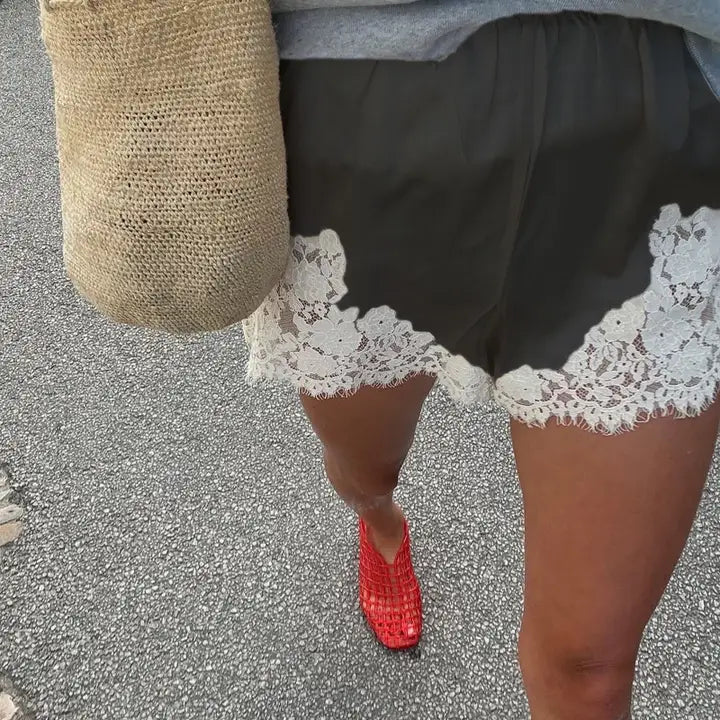 Y2k Lace Trim Shorts - Polkadots & Moonbeams LAPolkadots & MoonbeamsBLACK/WHITESY2k Lace Trim Shorts