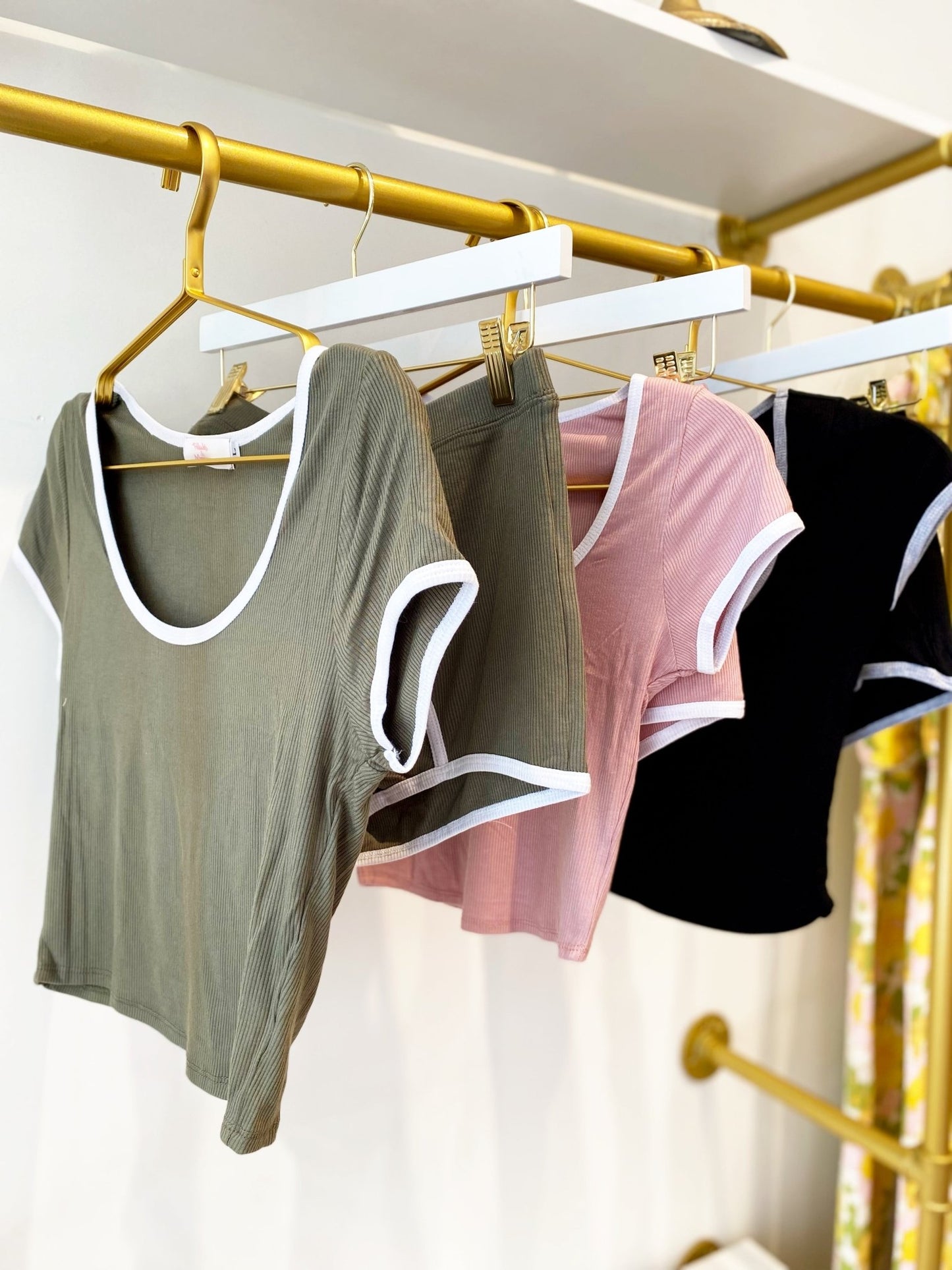 Mallory Scoop Tee - Polkadots & Moonbeams LAPolkadots & MoonbeamsSBlackMallory Scoop Tee